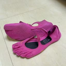 Women Five‑Toe Minimalist Barefoot Shoes, Quick Dry Breathable Mesh, Non‑Slip for Beach Swimming Water Sports Gym Walking