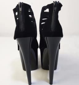 The 17-20cm stage of the super black high heels shows the sandals of the nightclub fashion women's shoes.