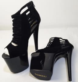 The 17-20cm stage of the super black high heels shows the sandals of the nightclub fashion women's shoes.