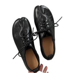 Trendy Fashion Womens Split Toe Tabi Pig Foot Flat Shoes Soft Comfort Lace Up Ballet Inspired Loafers Suitable for Daily Commute