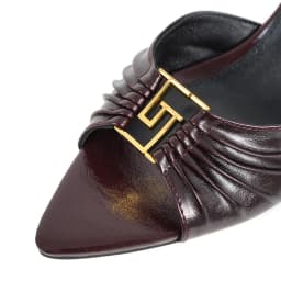 Ladies' High Heels and Slippers, Pointed Design, Metal Decoration, Slim Heel, Suitable for Women to Wear, Fashionable Style, Sum