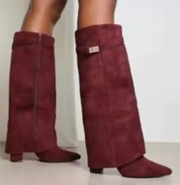 2026 Autumn/Winter New Extended Edition Pointed Ultra High Thick Bottom Metal Buckle Side Zipper Fashion Boots Size 34-48