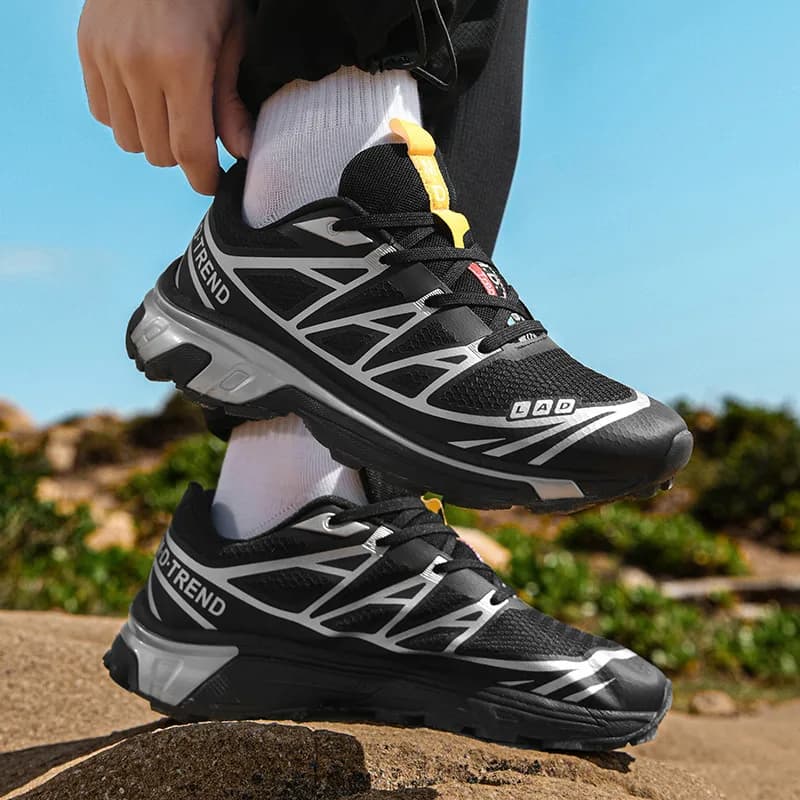 Men's Sports Shoes Casual Summer New Fashion Versatile Light Soft Sole Comfortable Outdoor Height Increasing Casual Sports Shoes