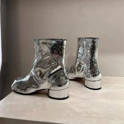 Luxury Brand Designer Genuine Leaher Tabi Shoes Broken Mirror Silver Chunky Heels Booties Split Toe Ankle Boos for Women
