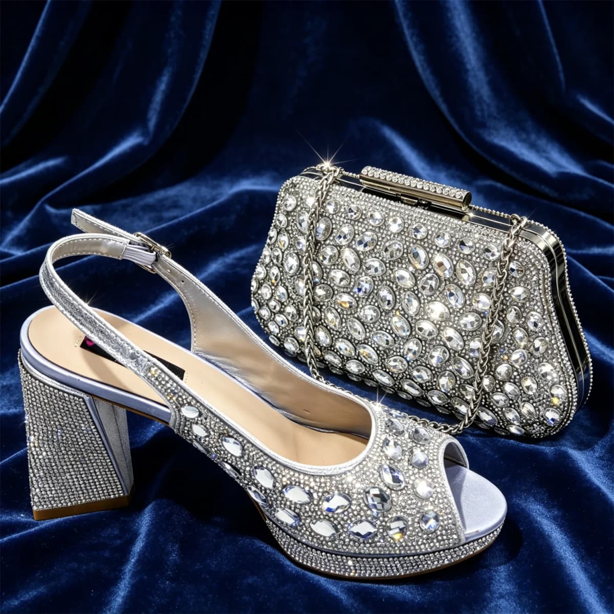 2026 INS Italian Design Silver Rhinestone Peep Toe Women's Bigger Size High Heels Matching Bag Set Ideal for Parties & Weddings