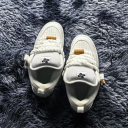 Simple White Sneakers for Couples, Large Size Shoes for Men, Suitable for All Seasons, Breathable and Versatile Casual Sneakers