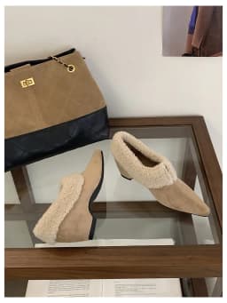Elegant Women Pumps Thick Low Heel 2026 Winter Warm Fur Shoes New Fashion Ladies Shoes For Party Dress Pumps Pointed To Footwear