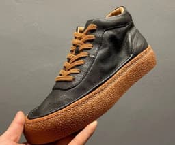 2025 New Men's Fleece Lined High Top Shoes, Retro Leather Work Boots with Chunky Sole, All-Day Comfort Winter Casual Sneakers