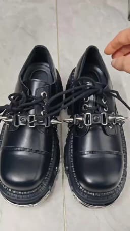 2025 Women Original Goth Heavy Metal Subculture Muffin Thick Bottom Small Punk Style Y2k Babes Single Platform Sneakers Shoes