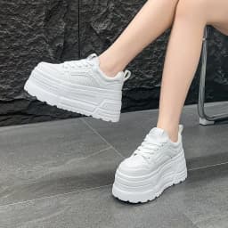 Ladies Heightening Thick Bottom Sneakers Breathable Fashionable Casual Platform Shoes New Style Flatform Loafers