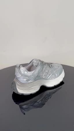 Women's Walking Shoes 2026 New Silver Lace Mesh Shoes Simple and Comfortable Outdoor