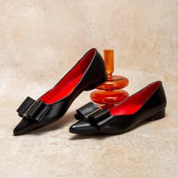 2025 CHCH Women's Flat Shoes New Black Pointed Bow Business Shoes Comfortable Commuting Women Shoes