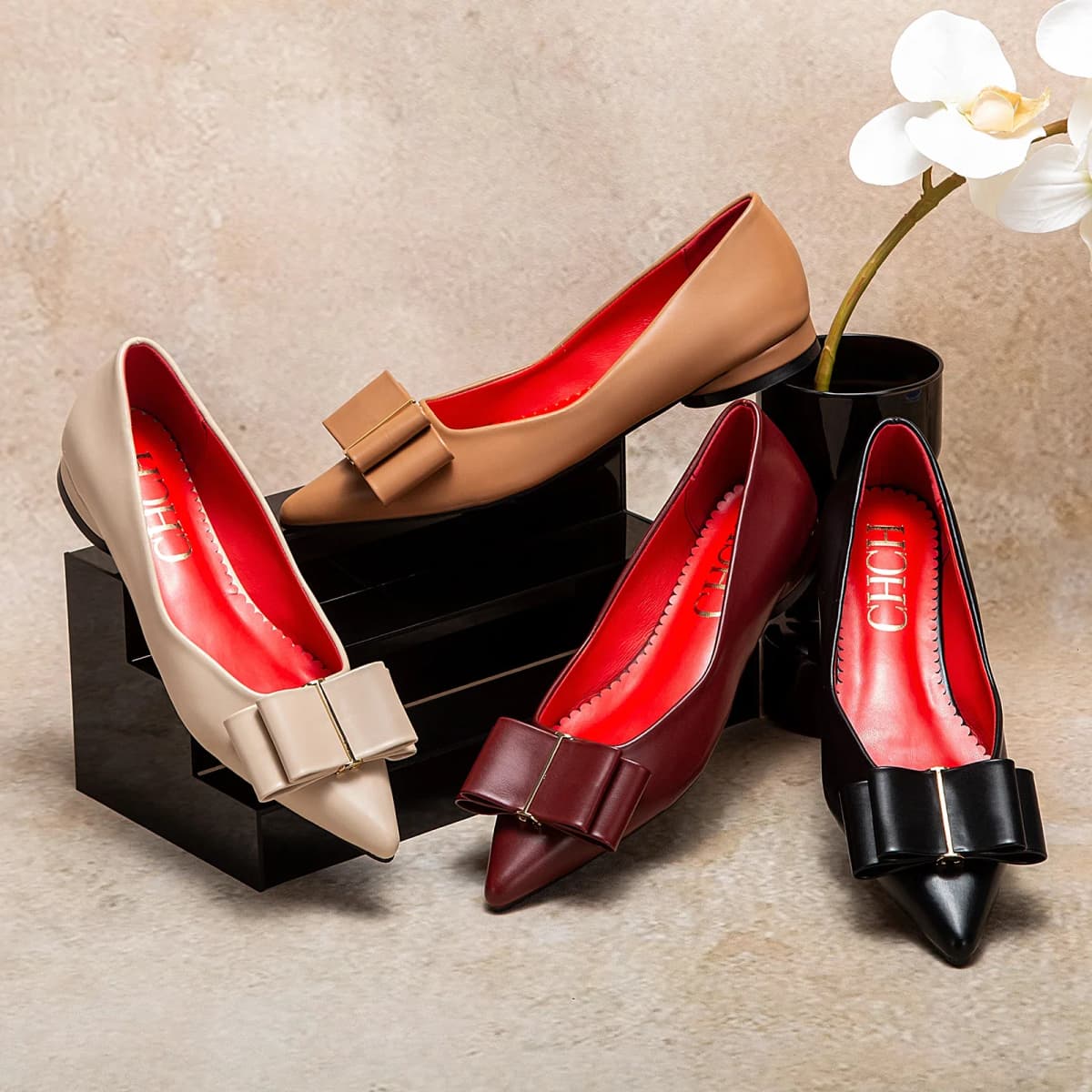 2025 CHCH Women's Flat Shoes New Black Pointed Bow Business Shoes Comfortable Commuting Women Shoes
