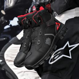 Professional Men's Motorcycle Boots Off-Road Racing Shoes Street Motorcycle Equipment Ultra-Fine Fiber Leather Boat
