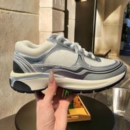 2026 Trendy Basic Unisex Casual Sports Shoes Lightweight All Match Non Slip Daily Walking Sneakers