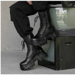 2026 New Fashion Platform Women's Retro Punk Tooling Couple Dark Rock Locomotive Boots Trendy Shoes