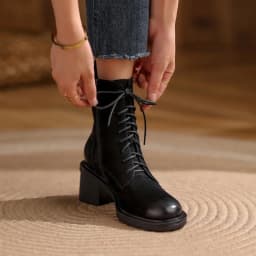 Hot Nubuck Women Boots Winter Retro and Old Lace-up Shoes Woman Short Boots Ankle Boots Thick Bottom Platform Shoes Cross-tied