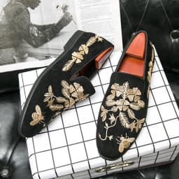 New Loafers for Men Flock Embroider Black Casual Shoes Slip-On Breathable Handmade Free Shipping Mens Dress Shoes Size 38-48