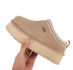 New Fashion Design Fluffy Winter Women Ultra Mini Natural Wool Fur Shallow Snow Boots Classic Real Sheepskin Casual Short Ankle Warm Non-slip Flat Shoes