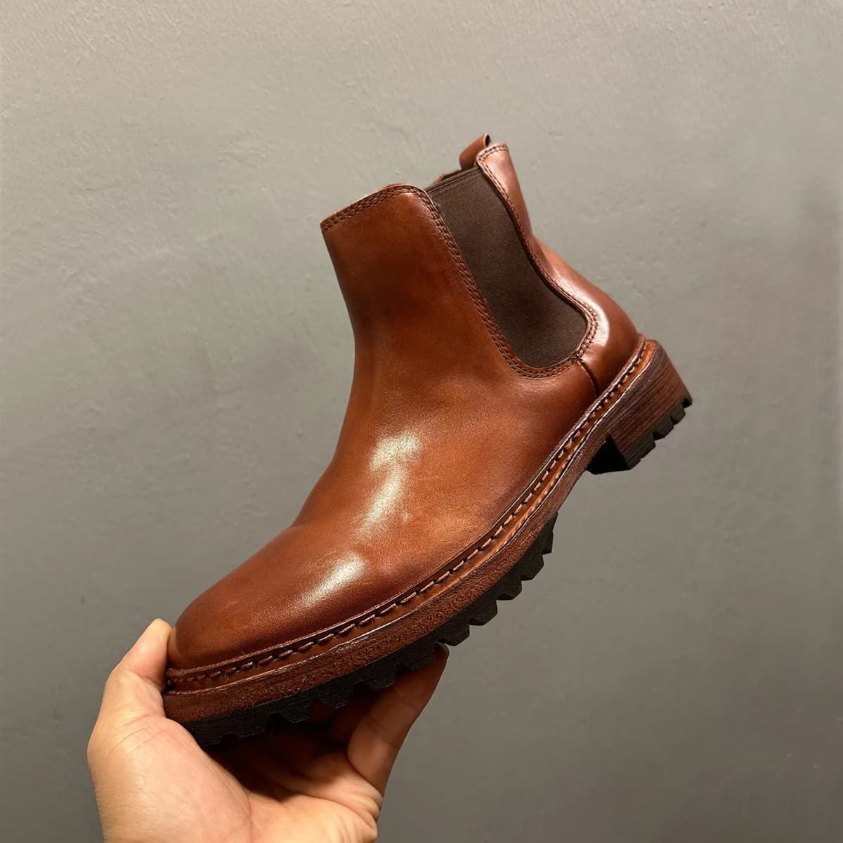 YETTIES Men's Premium Horsehide Chelsea Boots, Handmade Soft Leather Vintage High Top Boots with Genuine Sole, Autumn Winter New
