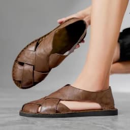 Men Summer Genuine Leather Sandals Youth Beach Lightweight Breathable Slippers Men's Sandal Low Top Mens Shoes