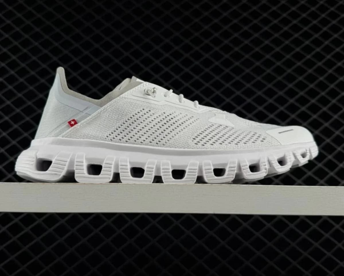 New Hot 2026 Men Women Cloud-6 Comprehensive Physical Training Running Shoes Outdoor Breathable Cushioning Sneakers Seohs Ones