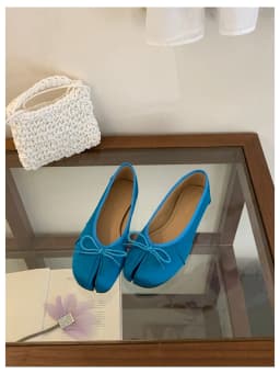 2026 Fashion Woman Flats Split Toe Tabi Shoes Bow Knot Ballet Dress Ballerina Comfortable Retro Mary Janes Shoes Footwear Mujer