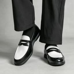 Classic Black and White Men's Comfortable Anti Slip Casual Loafers Fashionable Spring New Men's Breathable Casual Leather Shoes
