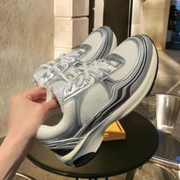 Fashion Basic Chunky Sneakers Unisex 2026 New Daily Matching Breathable Cushion Thick Sole Walking Sneakers