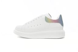 White Sneakers, Perfect for Skateboarding, Casual Sports, And Everyday Wear. Lightweight with a Soft Sole, Suitable fo