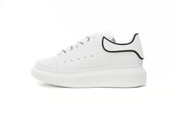 White Sneakers, Perfect for Skateboarding, Casual Sports, And Everyday Wear. Lightweight with a Soft Sole, Suitable fo