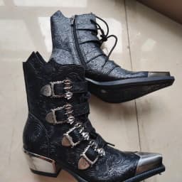 Pointed Chelsea Men's Spring 2026 New Retro Metal Head Western Cowboy Women's Height-increasing Short Boots
