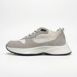 New Men Women 2026 Comfortable Runner Shoes Unisex Breathable Ultralight Outdoor Running Casual Sneakers