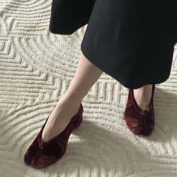 Fashion Pleated Designer Flannel Split toe Women Ballet Pumps Vintage Low Heeled Tabi Loafers Casual Soft Soles Walking Shoes