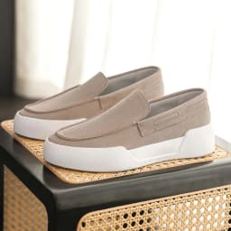 Niche Retro Loafers British Minimalist Slip On Leather Flat Shoes Casual Office Daily Walking Non Slip Fashion Loafer Footwear