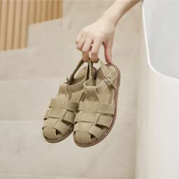 AIYUQI Flat-soled Retro Genuine Leather Hollow Baotou Sandals Women's 2026 New Hollow Pig Cage Women's Sandals