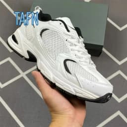 Vintage Y2K Style Dad Sneakers Mesh and Synthetic Leather Mix Thick Segmented Sole for Street Fashion and Urban Casual Wear