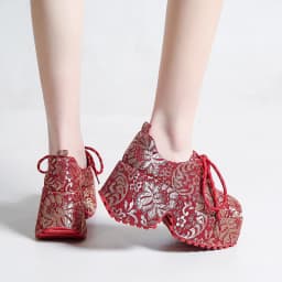 2026 New Ethnic Embroidery Single Shoes Red Ethnic Style Banquet Shoes Luxury Thick Soled Women's Height Increasing Shoes