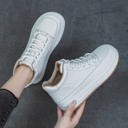 DRKANOL Fashion Women High Top Board Shoes Concise Solid Color Genuine Cow Leather Flat Shoes Autumn Winter Warm Casual Sneakers