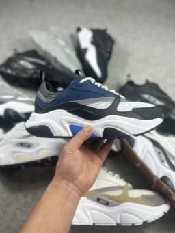 2026 Hot Men Casual Shoes Unisex Women New Slip-Resistant Outdoor Soft Walking Sneakers