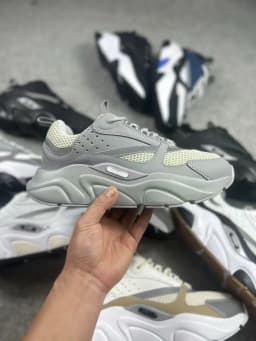 2026 Hot Men Casual Shoes Unisex Women New Slip-Resistant Outdoor Soft Walking Sneakers