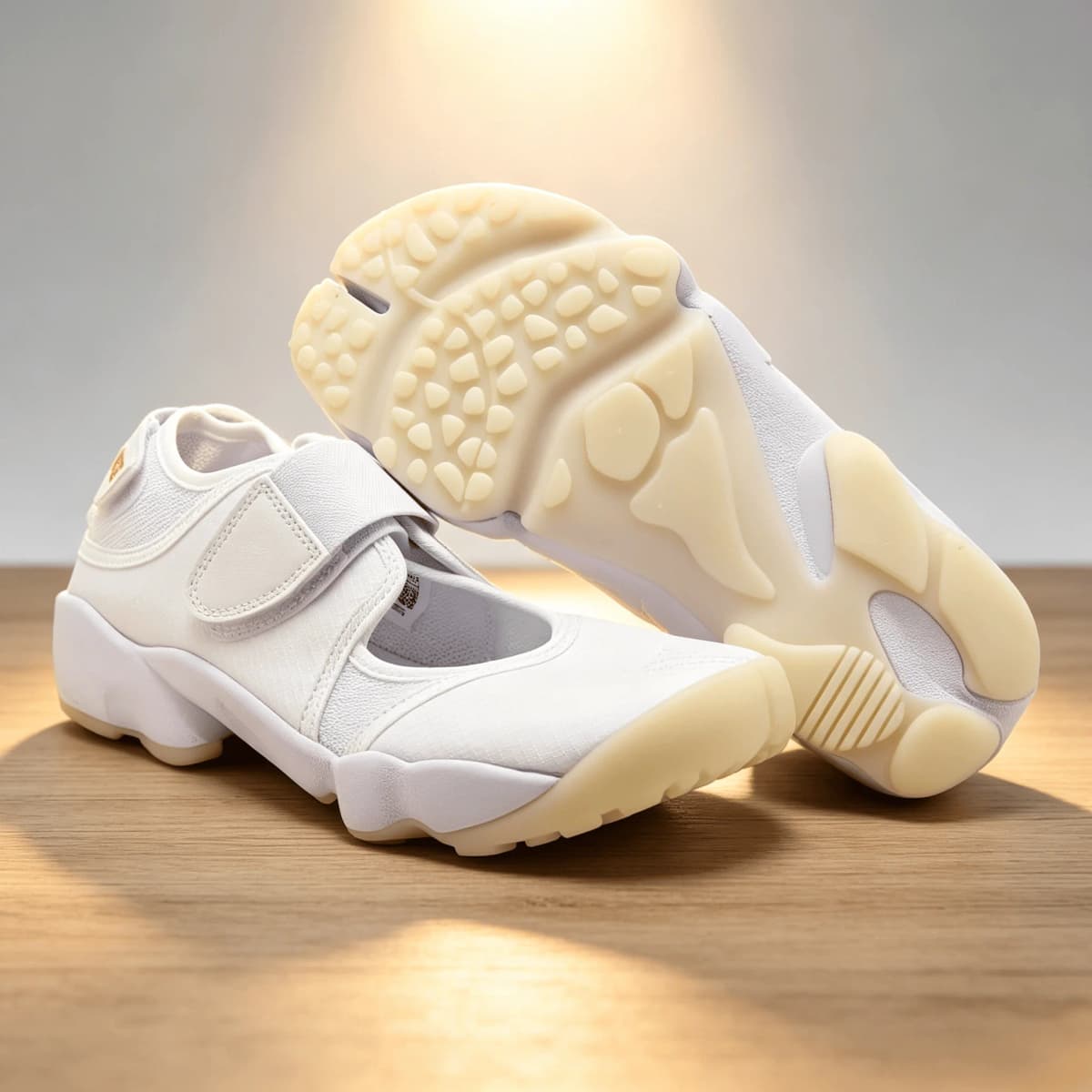 Quick Dry Knit Mesh Shox Pillar Sneakers Post Workout Fast Drying Footwear