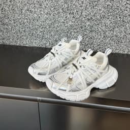 2026 Ins Super Fire Strap Small Flytail Breathable Casual Sneakers Metallic Platform Women's Tide Dad Shoes Men