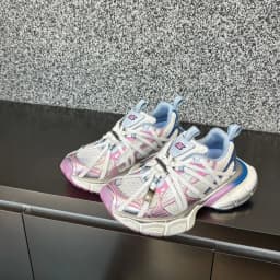 2026 Ins Super Fire Strap Small Flytail Breathable Casual Sneakers Metallic Platform Women's Tide Dad Shoes Men