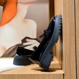Retro British-style loafers with tassels, chunky heels, thick soles, and height-increasing features for women