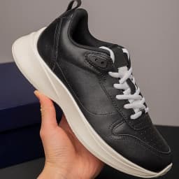 2026 New Men Casual Shoes Unisex Women Slip-Resistant Outdoor Soft Walking Sneakers