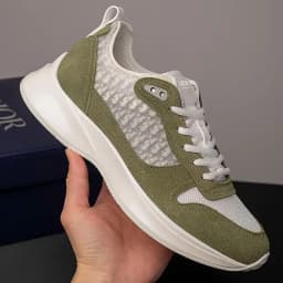 2026 New Men Casual Shoes Unisex Women Slip-Resistant Outdoor Soft Walking Sneakers
