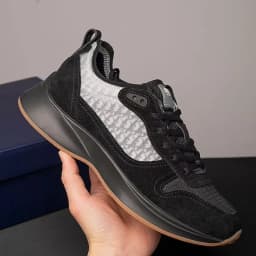 2026 New Men Casual Shoes Unisex Women Slip-Resistant Outdoor Soft Walking Sneakers