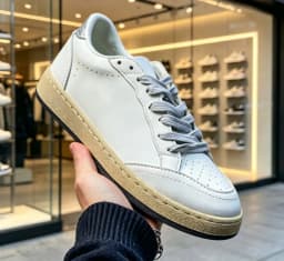 Embroidered casual dirty-style board shoes for couples, versatile everyday sport sneakers for men women, trendy trainers.