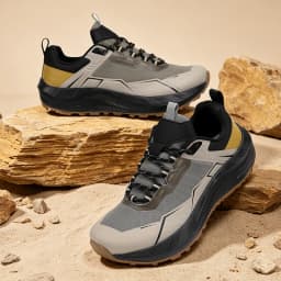 Men Sneakers Trail Running Shoes Breathable Mesh Chunky Sole Lace Up Outdoor Athletic Footwear Casual Walking Shoes